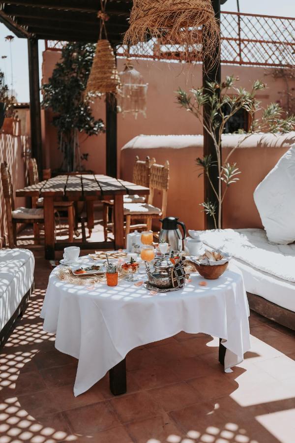 Dar Nour El Houda Hotel Marrakesh Exterior photo